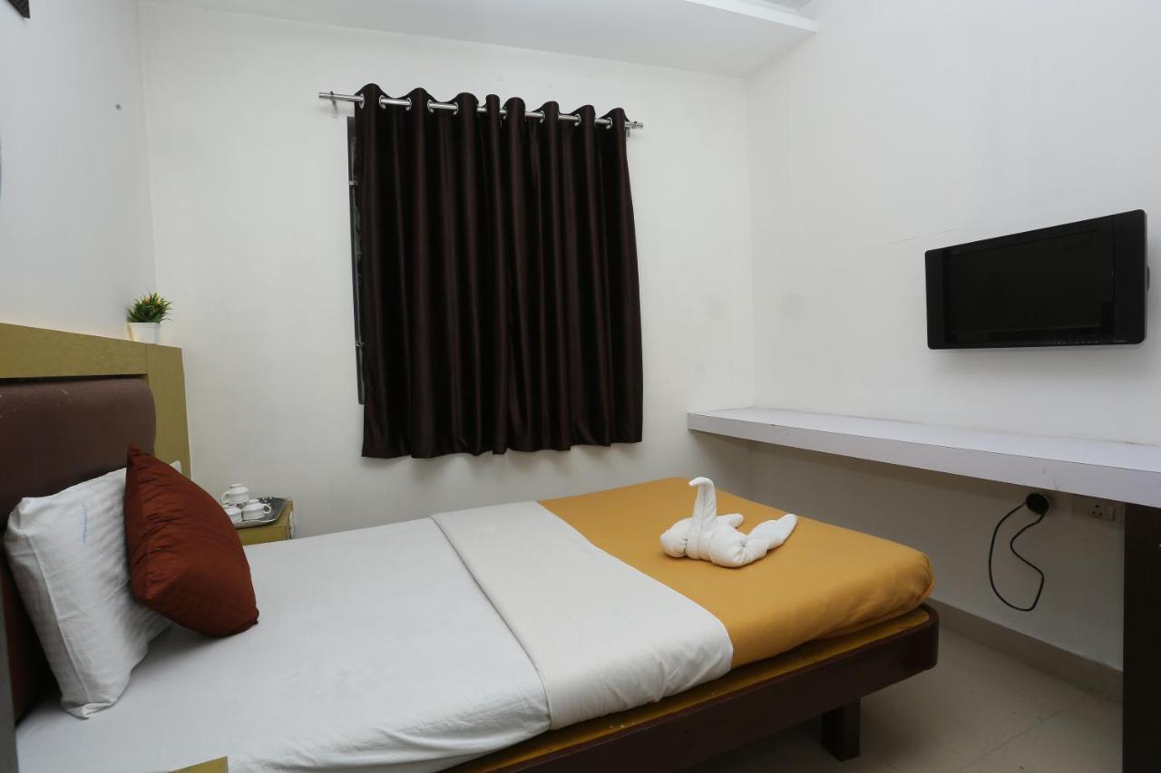 Hotel Gm Residency Chennai Exterior foto